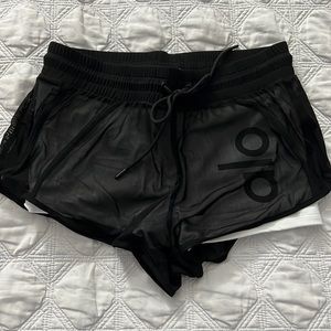 Alo shorts
